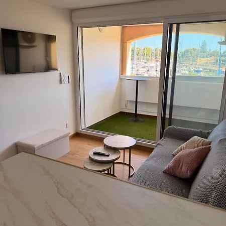 Bel Renove - Vue Sur Le Port Du Cap D'agde Appartement Agde